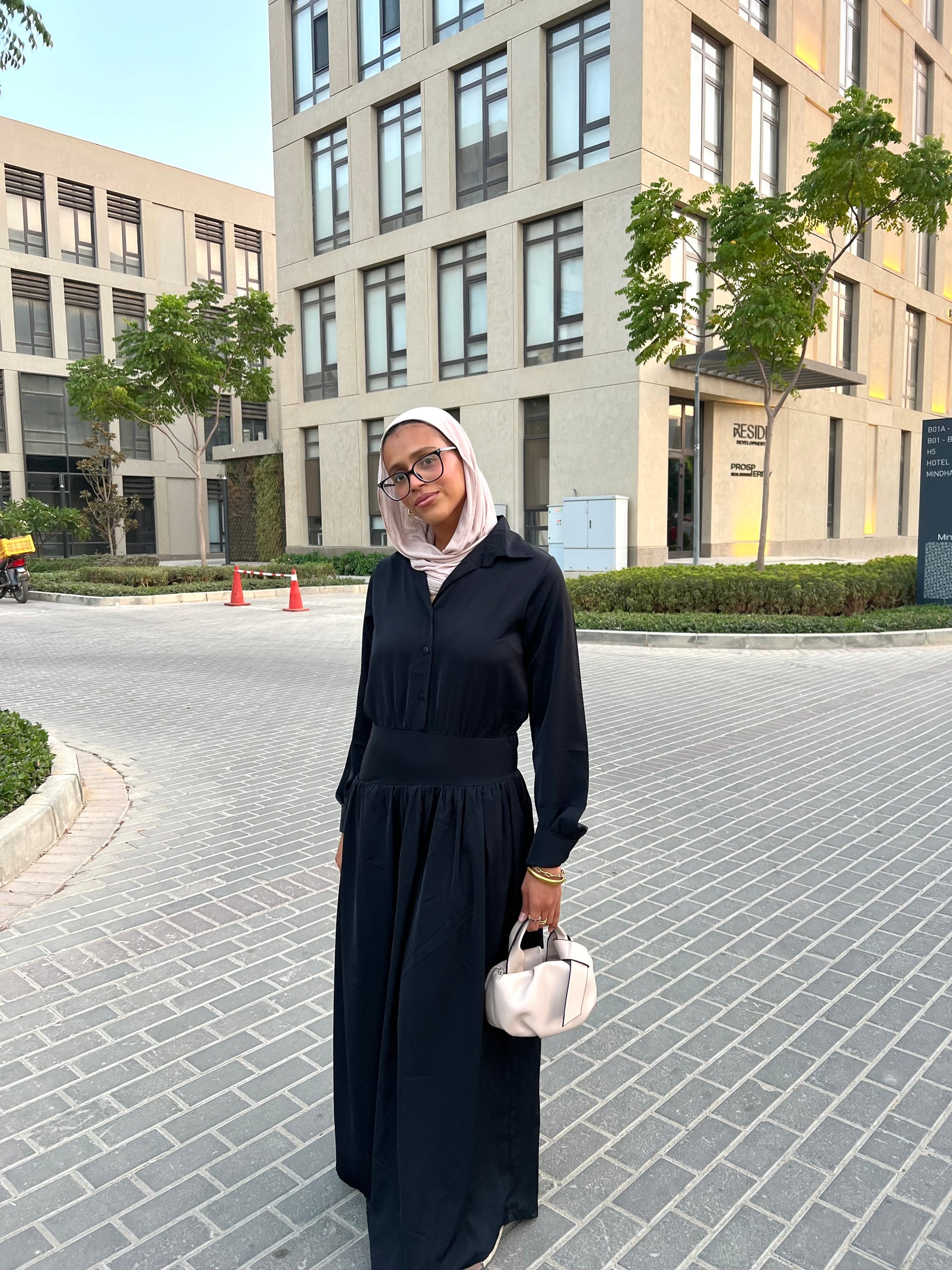 Aura Dress in Black